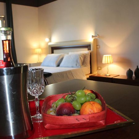 Porta Deuropa Bed & Breakfast Lecce Exterior foto