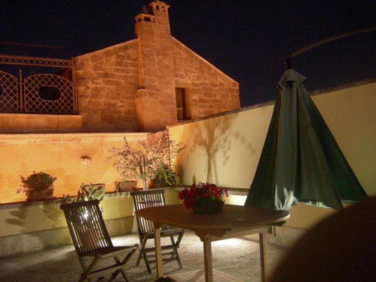 Porta Deuropa Bed & Breakfast Lecce Exterior foto