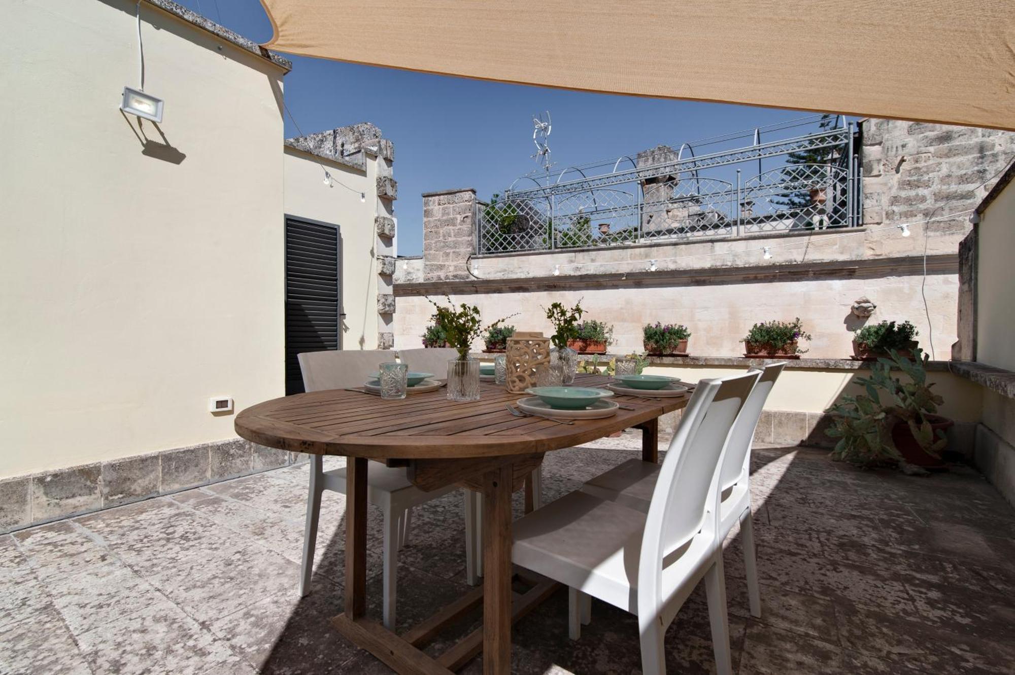 Porta Deuropa Bed & Breakfast Lecce Exterior foto