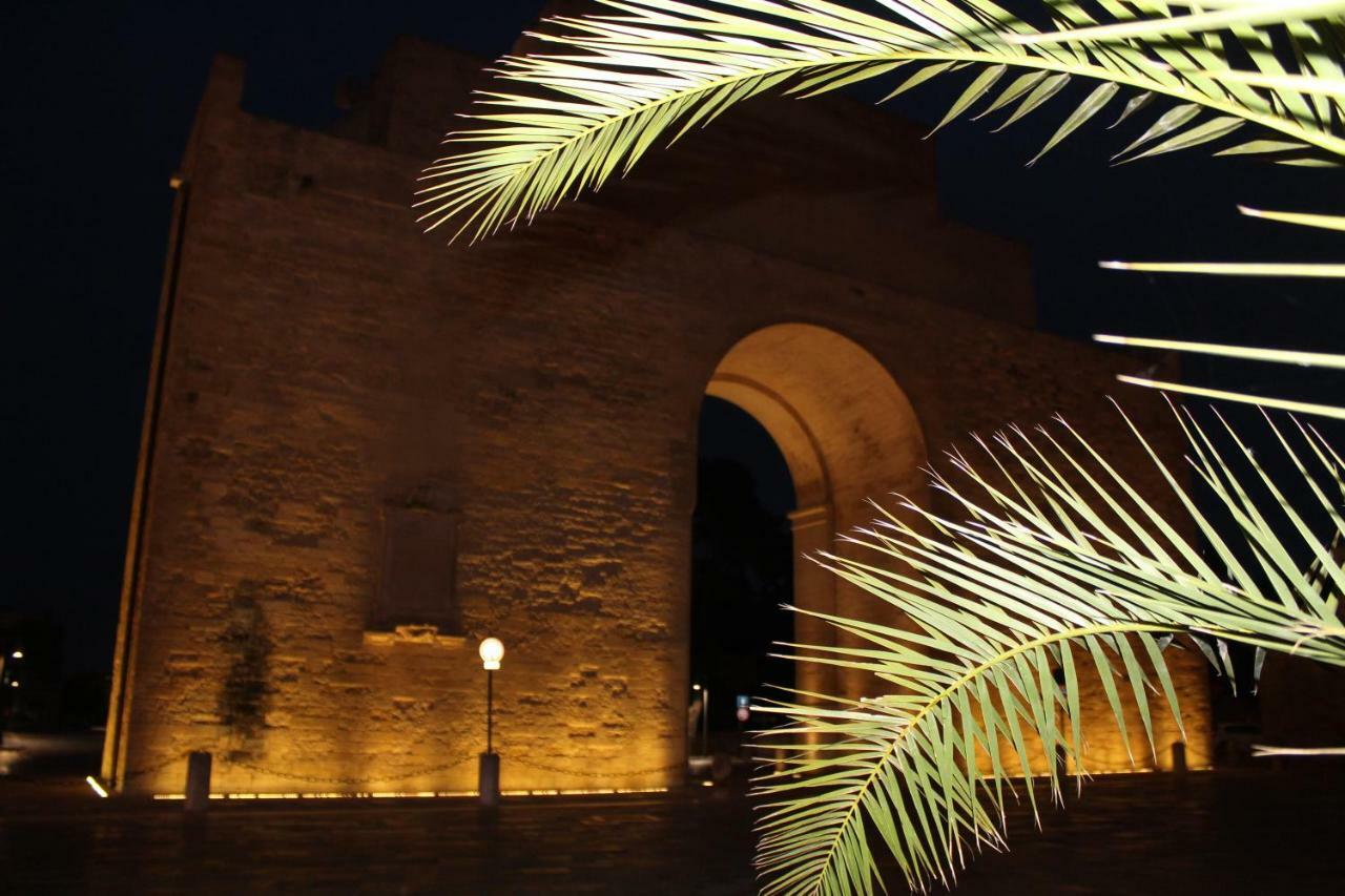 Porta Deuropa Bed & Breakfast Lecce Exterior foto